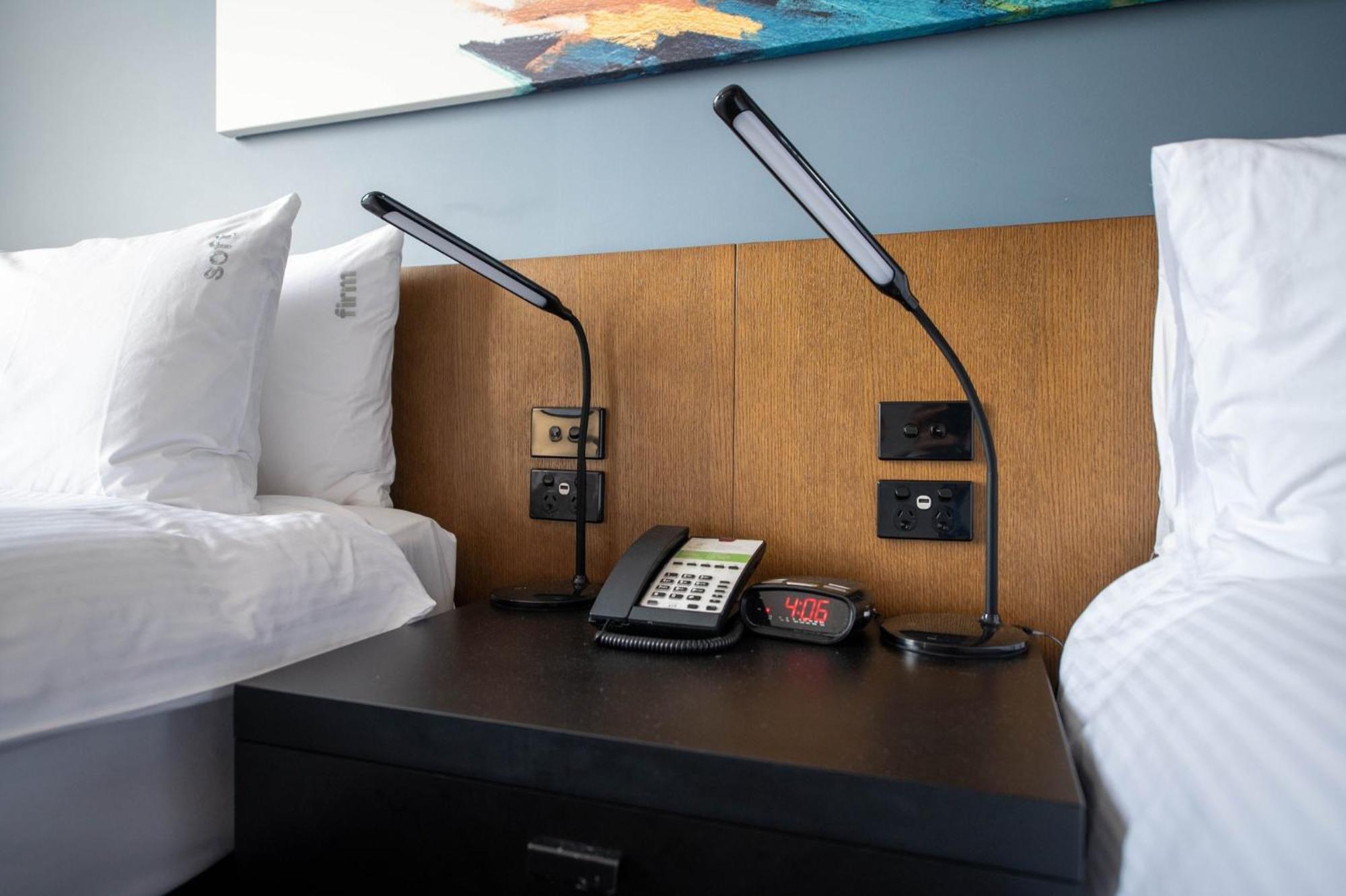 Holiday Inn Sydney St Marys By Ihg Εξωτερικό φωτογραφία